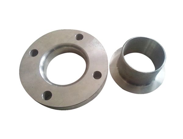 碳鋼對(duì)焊翻邊松套法蘭片.jpg